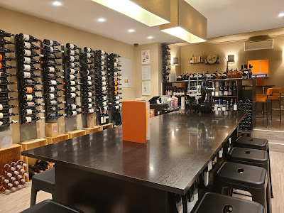L'Affiné, Les comptoirs à Tours