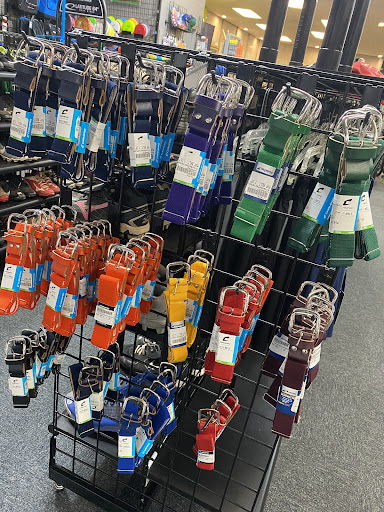 Sporting Goods Store «Play It Again Sports Los Alamitos», reviews and photos, 4141 Katella Ave, Los Alamitos, CA 90720, USA