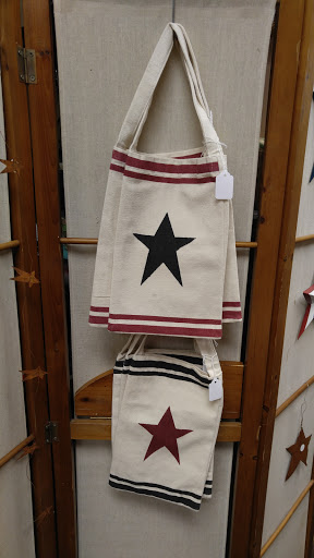 Grocery Store «Troutt Old Time General Store And Market», reviews and photos, 433 N 4th St, Paducah, KY 42001, USA