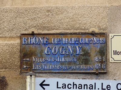 Plaque de cocher à Cogny