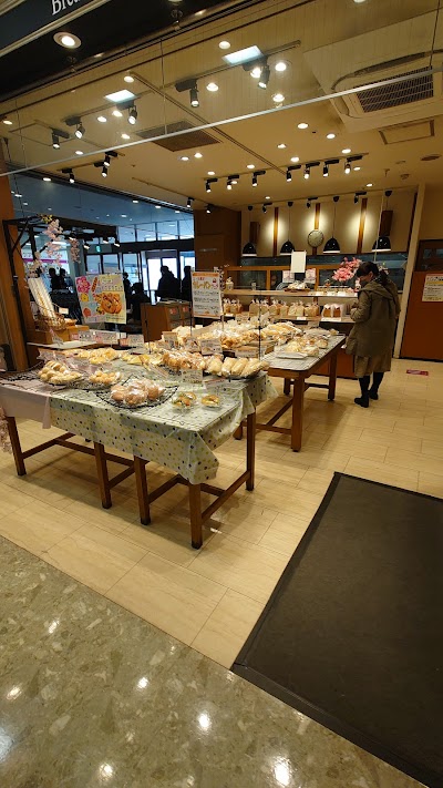 パン工場姫路リバーシティー店