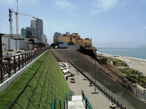Malecón Castagnola