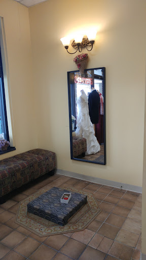 Dry Cleaner «Germantown Cleaners», reviews and photos, 13011 Wisteria Dr, Germantown, MD 20874, USA