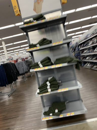 Discount Store «Walmart», reviews and photos, 164 Danbury Rd, New Milford, CT 06776, USA