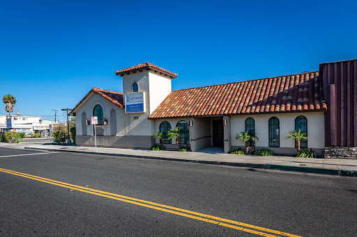 Lighthouse Memorials & Receptions - McMillan and McCormick Center