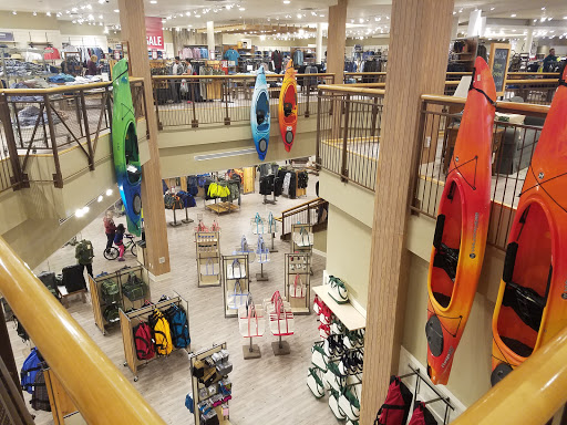 Clothing Store «L.L. Bean», reviews and photos, 8095 Tysons Corner Center, McLean, VA 22102, USA