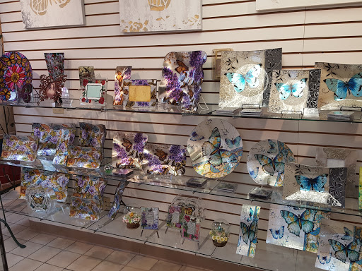 Tourist Attraction «Butterfly World», reviews and photos, 3600 W Sample Rd, Coconut Creek, FL 33073, USA