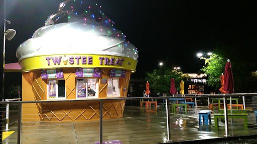 Ice Cream Shop «Twistee Treat Valrico», reviews and photos, 1886 FL-60, Brandon, FL 33511, USA