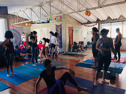 Power Flow Yoga, estudio por donativo. we are a do - Uruapan 17, Roma Nte., Cuauhtémoc, 06700 Ciudad de México, CDMX, Mexico