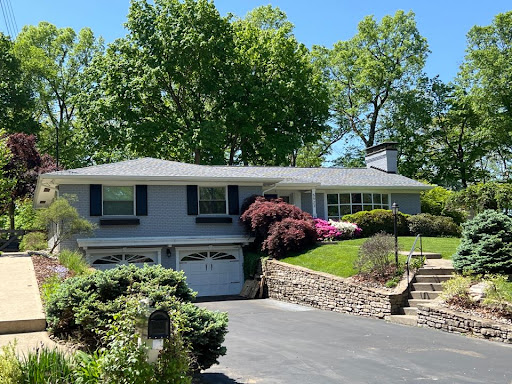 Roofing Contractor «Advantage Roofing & Home Exteriors», reviews and photos, 5706 Carthage Ave, Norwood, OH 45212, USA