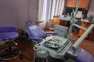 Mana Dental Clinics image