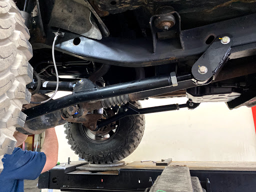 Auto Repair Shop «Royal Auto Care», reviews and photos, 1338 S Wayne Rd, Westland, MI 48186, USA