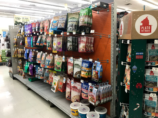 Pet Supply Store «Petco Animal Supplies», reviews and photos, 1820a W Uintah St, Colorado Springs, CO 80904, USA