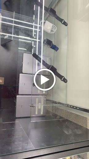 Cell Phone Store «Cell Repair», reviews and photos, 12579 Richmond Ave, Houston, TX 77082, USA