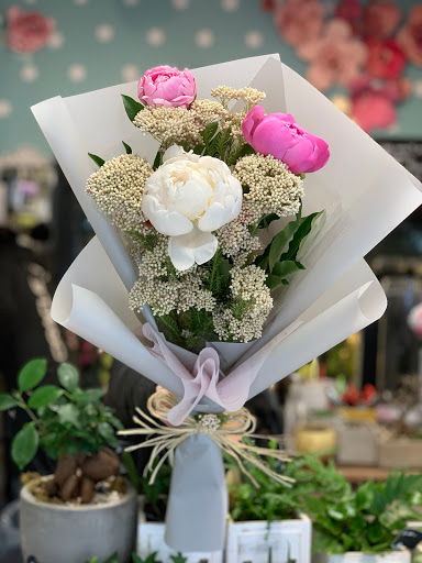 Florist «Chaba Florists», reviews and photos, 71 Stuart St, Boston, MA 02116, USA