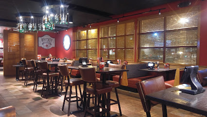 Red Robin Gourmet Burgers and Brews - 265 NJ-3, Clifton, NJ 07014