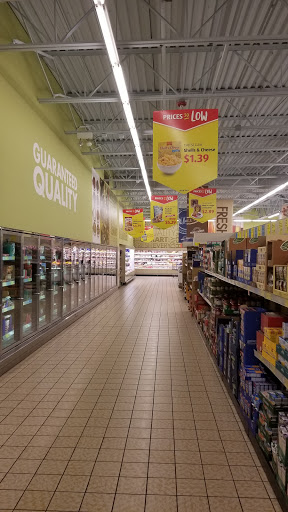 Supermarket «ALDI», reviews and photos, 1412 E Algonquin Rd, Schaumburg, IL 60173, USA