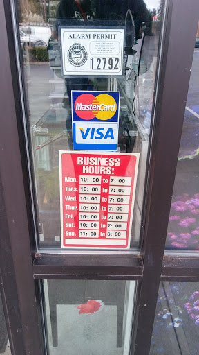 Pet Store «World of Wet Pets», reviews and photos, 8542 SW Apple Way, Portland, OR 97225, USA