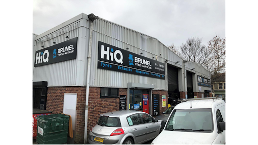 HiQ Tyres & Autocare Bristol