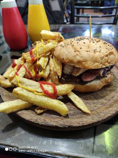 Zombie Burger La Paz