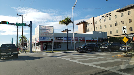 Liquor Store «Sunset Corners Wines & Liquors», reviews and photos, 8701 SW 72nd St, Miami, FL 33173, USA