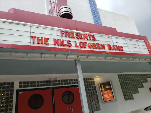 Live Music Venue «The Heights Theater», reviews and photos, 339 W 19th St, Houston, TX 77008, USA