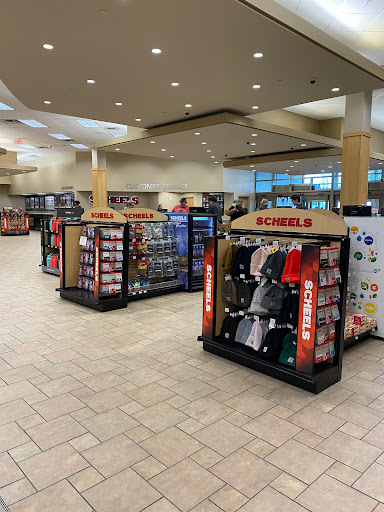 Sporting Goods Store «SCHEELS», reviews and photos, 2800 S Columbia Rd, Grand Forks, ND 58201, USA