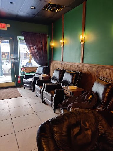 Tobacco Shop «El Fumador Cigars Pipes Tobacco», reviews and photos, 518 Beaver St, Sewickley, PA 15143, USA