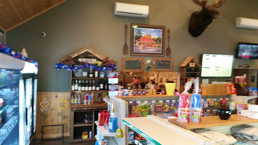 Restaurant «Cones Point General Store», reviews and photos, 3816 VT-30, Poultney, VT 05764, USA