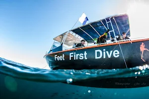 Feet First Dive image