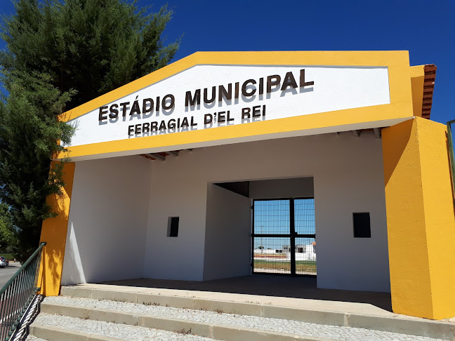 Avaliações doEstádio Ferragial D'El Rei em Alter do Chão - Campo de futebol