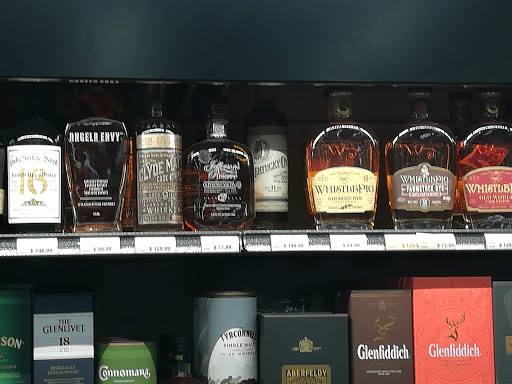 Liquor Store «Sterling Liquors», reviews and photos, 211 N White Horse Pike, Laurel Springs, NJ 08021, USA