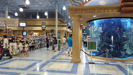 Electronics Store «Frys Electronics», reviews and photos