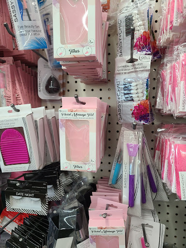 Dollar Store «Dollar Tree», reviews and photos, 3301 US-190, Mandeville, LA 70471, USA