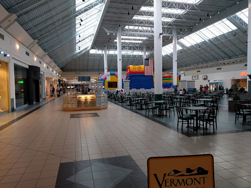Shopping Mall «Diamond Run Mall», reviews and photos, 46 Diamond Run Pl, Rutland, VT 05701, USA
