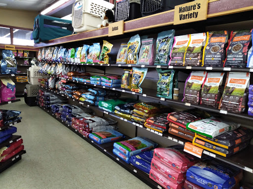 Pet Supply Store «Fluffy & Floyd Pet Supply», reviews and photos, 5211 Capitol Blvd SE, Tumwater, WA 98501, USA