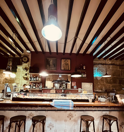 Bar España - Carrer de Can Escursac, 12, 07001 Palma, Illes Balears, Spain