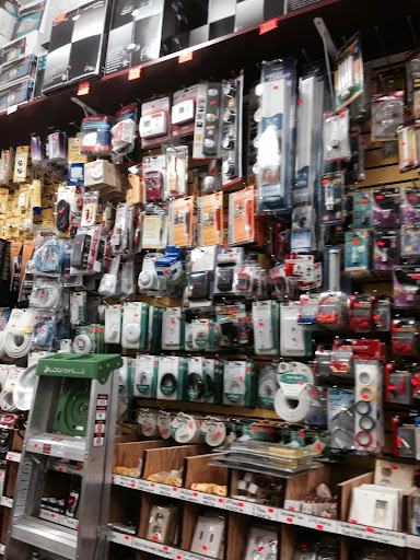 Hardware Store «Signature Paint & Home Center», reviews and photos, 45-24 46th St, Sunnyside, NY 11104, USA