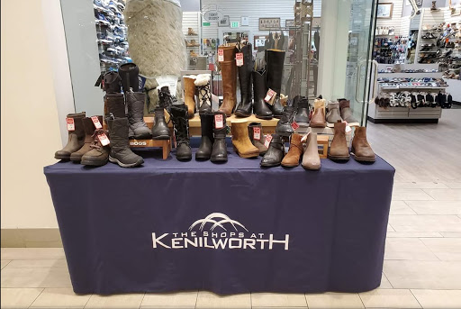 Shoe Store «Towson Bootery», reviews and photos, 810 Kenilworth Dr, Towson, MD 21204, USA