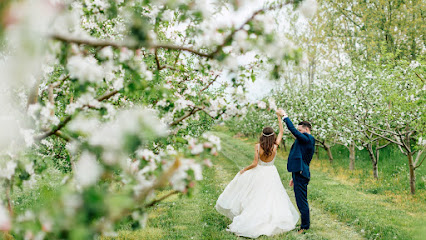 Kurtz Orchards Weddings Niagara on the Lake