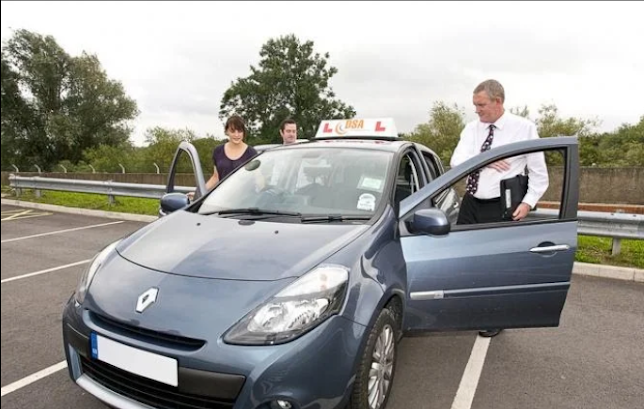 Driving Lessons and crash courses in Liverpool - Driving school