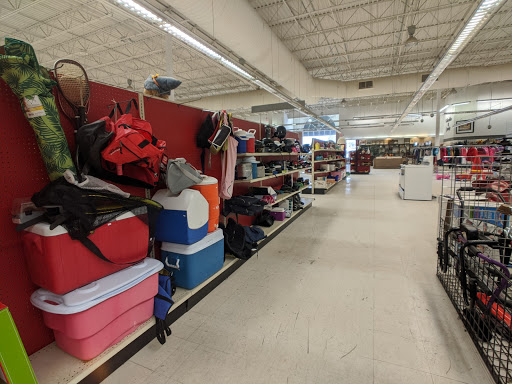 Thrift Store «The Salvation Army Family Store & Donation Center», reviews and photos, 6555 Sashabaw Rd, Village of Clarkston, MI 48346, USA