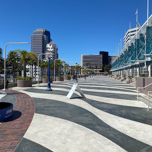 Shopping Mall «The Pike Outlets», reviews and photos, 95 S Pine Ave, Long Beach, CA 90802, USA