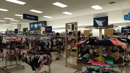 Department Store «Marshalls & HomeGoods», reviews and photos, 4950 Hadley Center Dr, South Plainfield, NJ 07080, USA