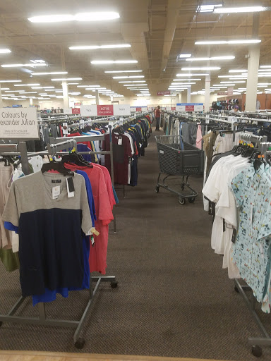 Clothing Store «Burlington Coat Factory», reviews and photos, 250 S Randall Rd, Elgin, IL 60123, USA