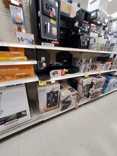 Hardware Store «Harbor Freight Tools», reviews and photos, 7600 la Crosse Ave, Burbank, IL 60459, USA