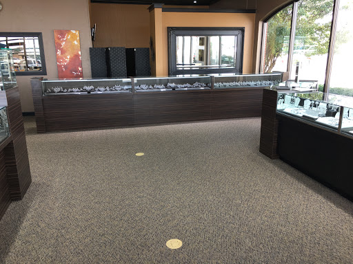 Jewelry Store «Harris Jewelers», reviews and photos, 4101 Mexico Rd, St Peters, MO 63376, USA