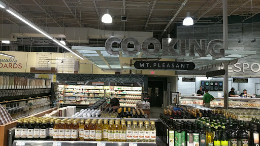 Grocery Store «Whole Foods Market», reviews and photos, 923 Houston Northcutt Blvd, Mt Pleasant, SC 29464, USA