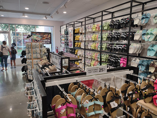 Outlet Mall «Tanger Outlet Houston», reviews and photos, 5885 Gulf Fwy, Texas City, TX 77591, USA