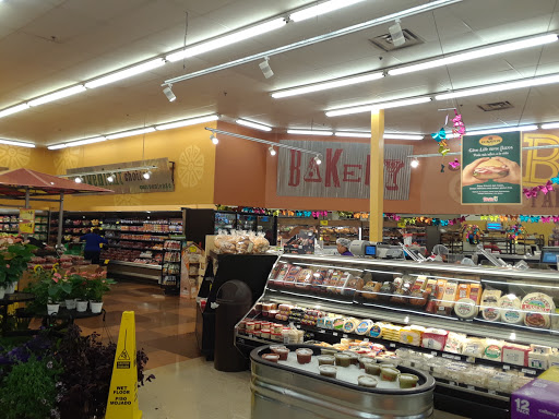 Grocery Store «Fiesta Mart Inc», reviews and photos, 275 NE 28th St, Ft Worth, TX 76106, USA